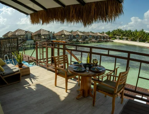 Palafitos Overwater Bungalows, All & More Inclusive - Adults Only hotel detail image 2
