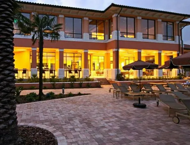 Regal Oaks 5728 hotel detail image 2