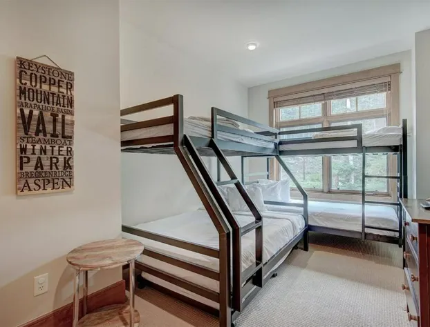 Premier 3 Bedroom Ski in, Ski out Lone Eagle Condo With the Best Access to Skiing in Keystone hotel detail image 4