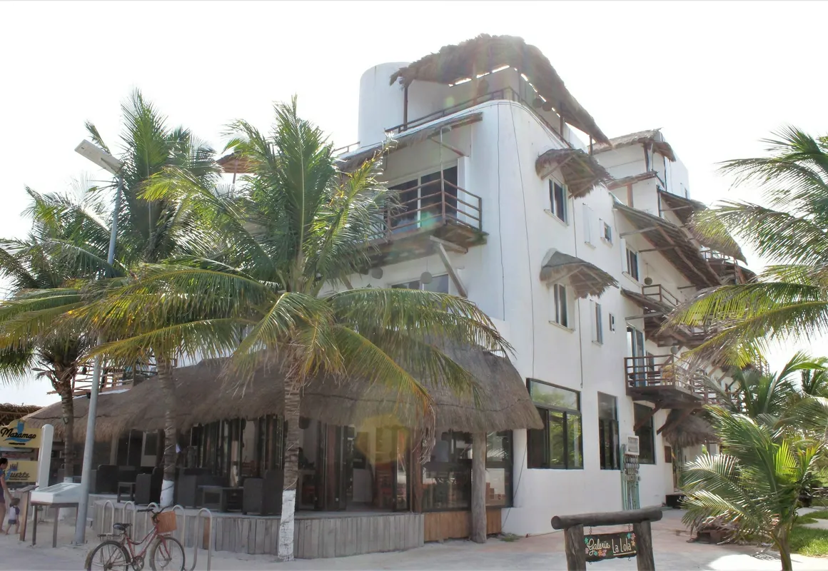 Condo Portofino hotel hero