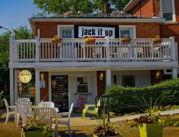 Distinctive Inns of Kingsville Inn31 hotel detail image 1