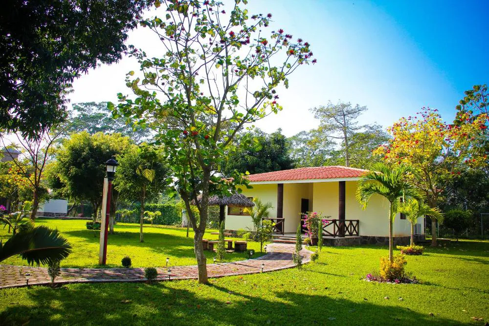 Maju Hotel Campestre & Spa hotel hero