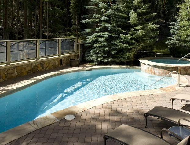Premier 2 Bedroom Ski in, Ski out Lone Eagle Condo With the Best Access to Skiing in Keystone hotel detail image 1