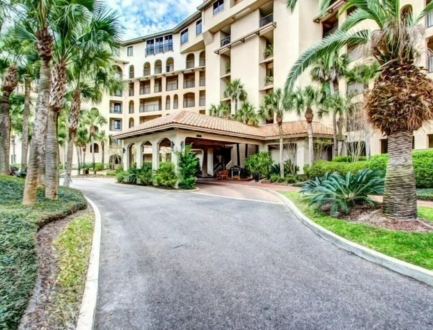 1829 Turtle Dunes hotel detail image 1