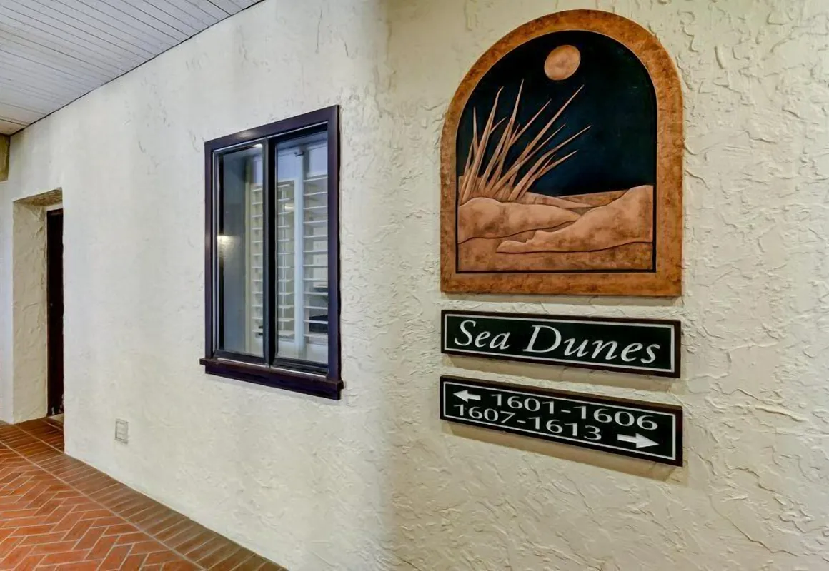 1606 Sea Dunes hotel hero