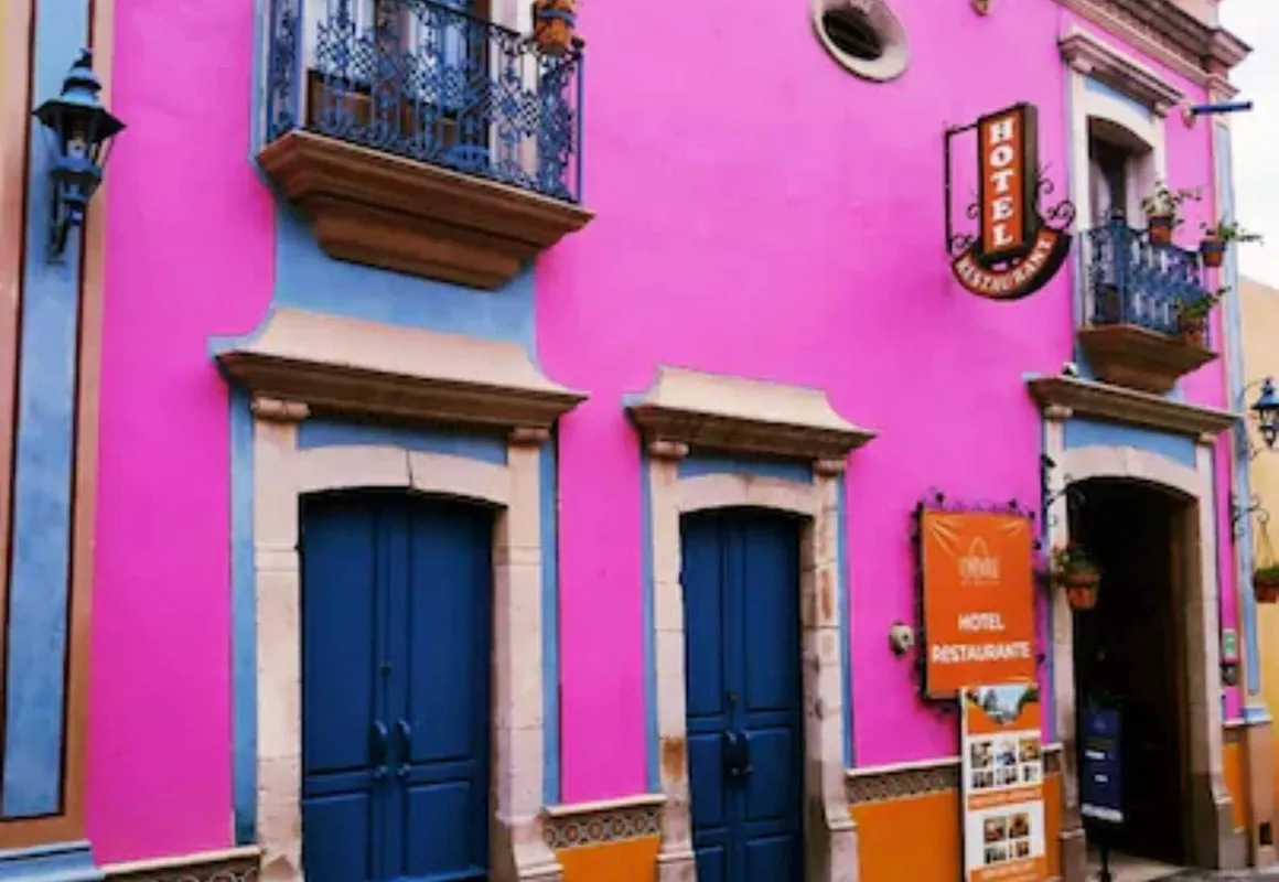 Hotel Centenario Centro de Peña de Bernal hotel hero