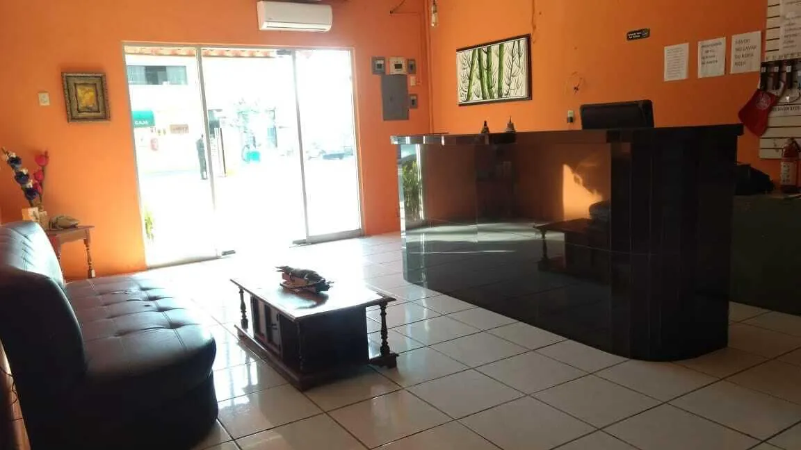 Hotel La Avenida hotel hero