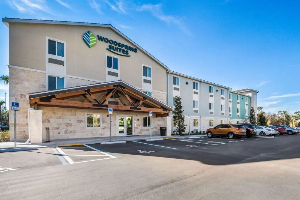 WoodSpring Suites Bradenton hotel hero