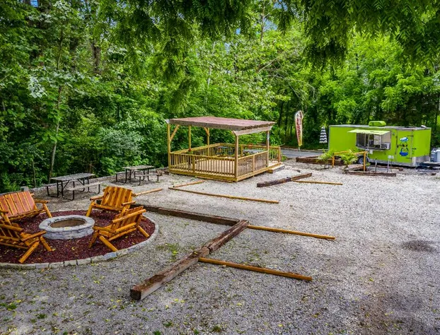 Log Cabin Inn hotel detail image 1