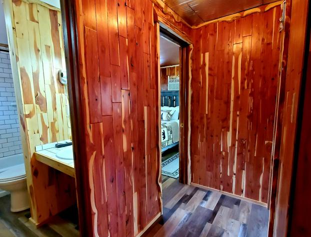 Log Cabin Inn hotel detail image 2