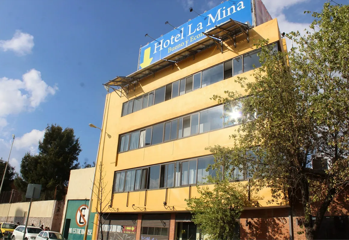 Hotel La Mina hotel hero