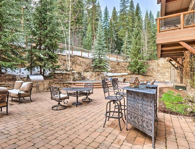 Premier 2 Bedroom Ski in, Ski out Vacation Rental at the Timbers With the Best Access to Skiing in Keystone hotel detail image 3