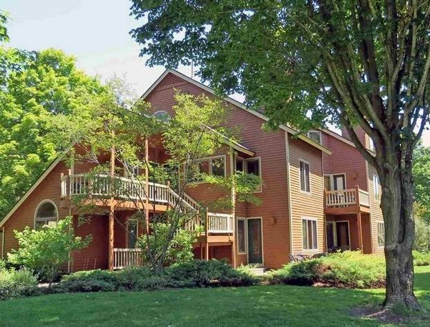 Spacious 2 Bed At Crystal Mountain Resort 2 Bedroom Condo by RedAwning hotel detail image 3