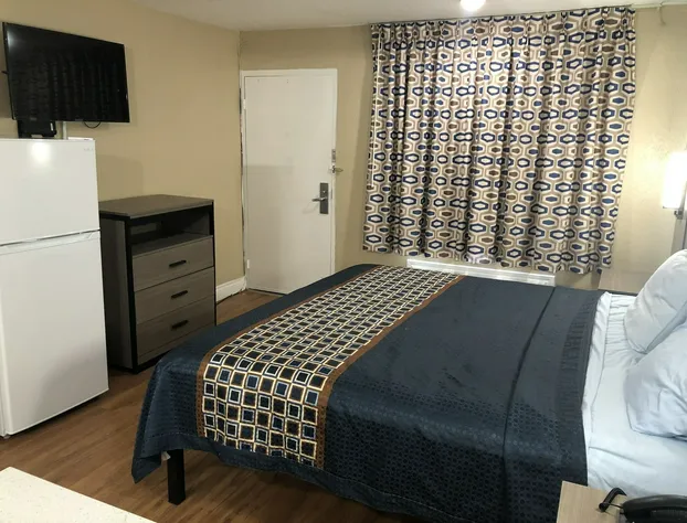 Luxury Inn & Suites hotel detail image 3