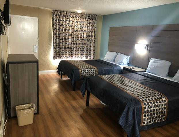 Luxury Inn & Suites hotel detail image 2