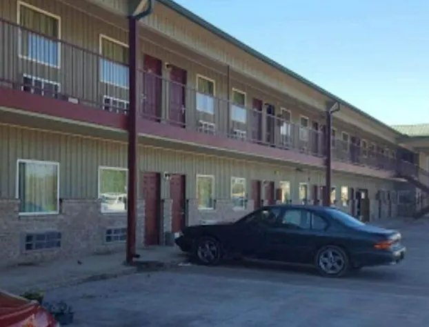 City Heart Inn & Suites hotel detail image 1