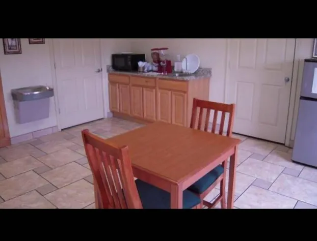 City Heart Inn & Suites hotel detail image 3