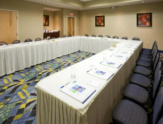 Holiday Inn Express Hotel & Suites Toluca Zona Aeropuerto by IHG hotel detail image 4
