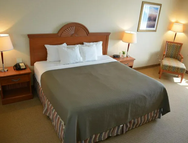 Red Coach Inn & Suites hotel detail image 2