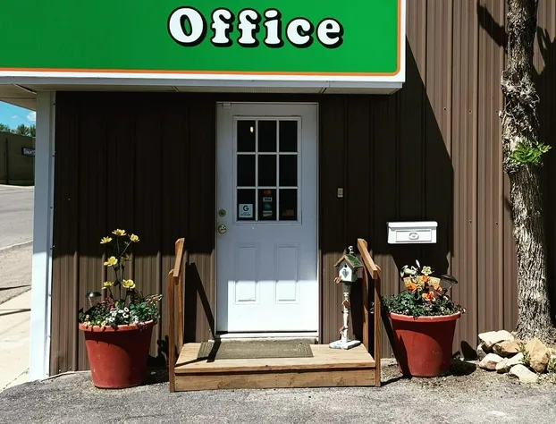 Big Sky Motel hotel detail image 1