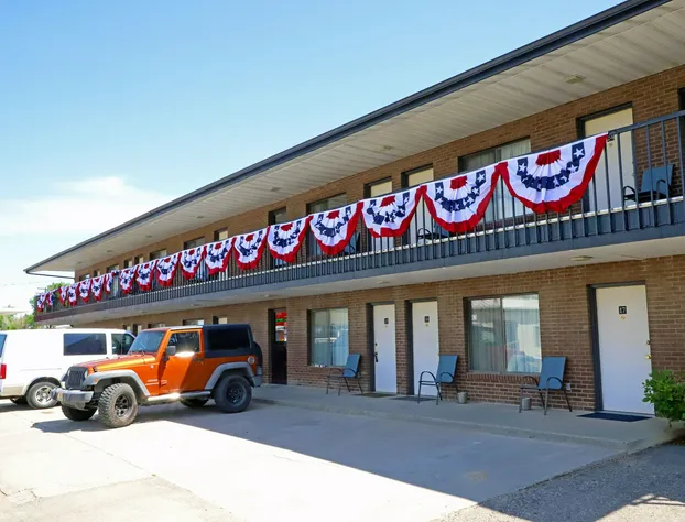 Big Sky Motel hotel detail image 3