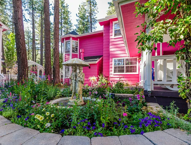 Apples Bed & Breakfast hotel detail image 2