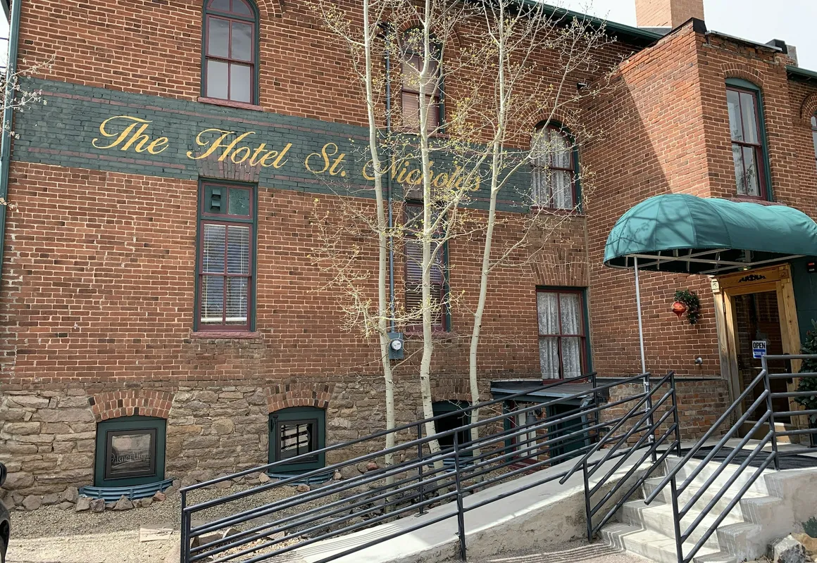 Hotel St. Nicholas hotel hero