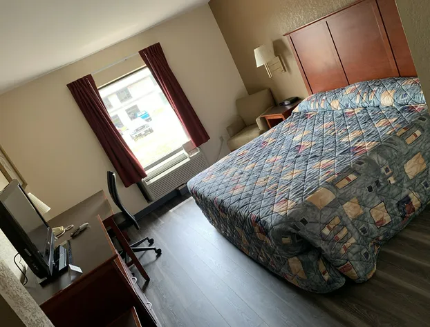 Econo Lodge hotel detail image 2