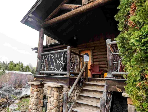 Ampersand Bay Resort hotel detail image 1