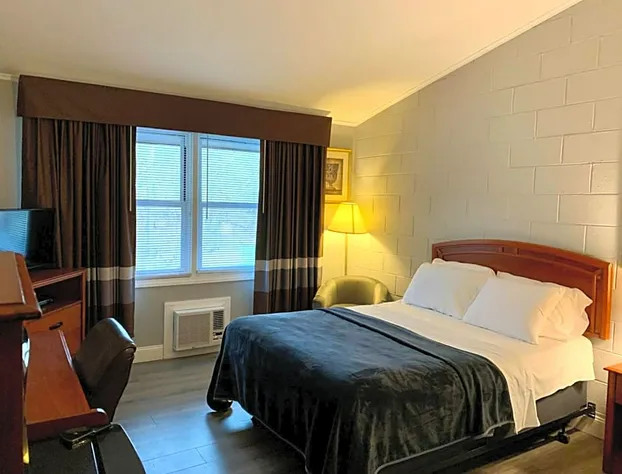 Hill Top Motel hotel detail image 1