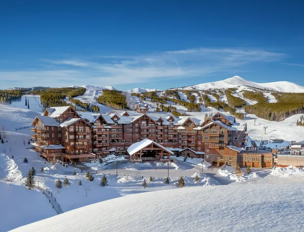 One Ski Hill Place, a RockResort, by Vail Resorts hotel detail image 3