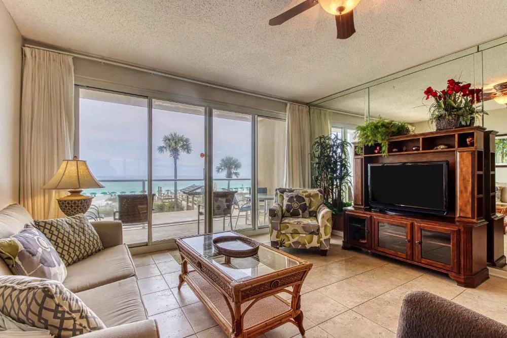 Sterling Sands 103 hotel hero