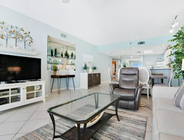 Sterling Sands 805 Destin hotel detail image 2