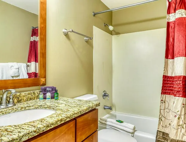 Sterling Sands 513 Destin hotel detail image 3