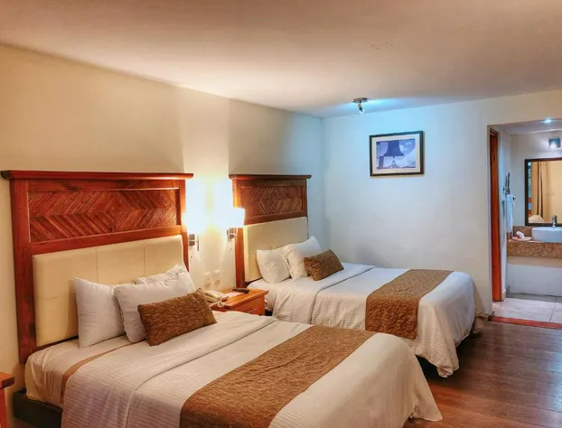 Plaza Magnolias Suites hotel detail image 3