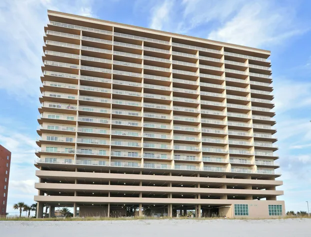 Crystal Shores by Wyndham Vacation Rentals hotel detail image 2