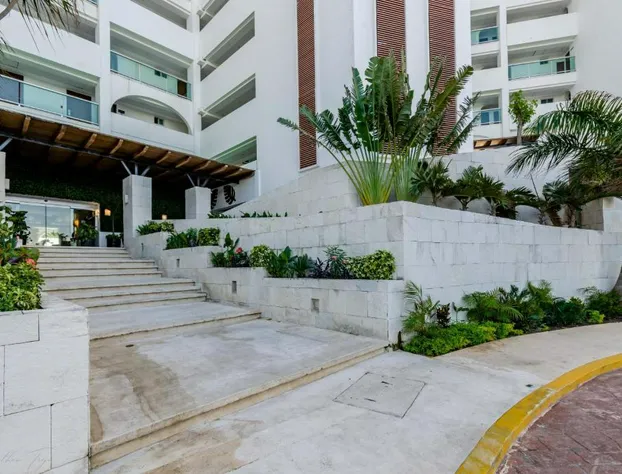 Ocean Dream Cancun by GuruHotel hotel detail image 2