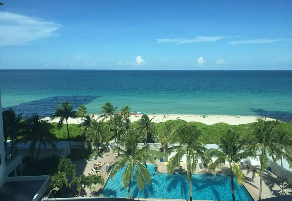 Beach Front Studio hotel hero