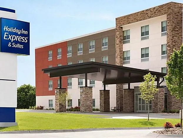 Holiday Inn Express & Suites Lancaster - Mount Joy by IHG hotel detail image 2
