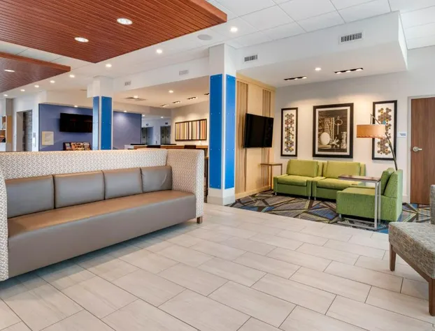 Holiday Inn Express & Suites Lancaster - Mount Joy by IHG hotel detail image 4