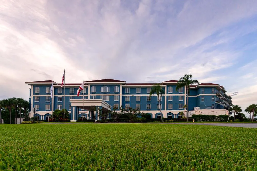 SEVEN Sebring Raceway Hotel hotel hero
