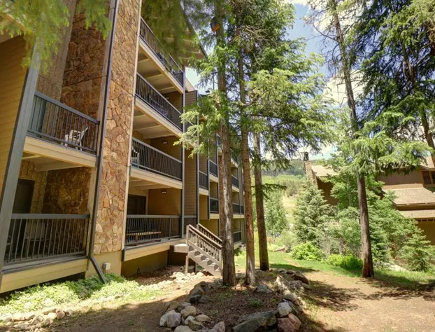 CM112H Copper Mtn Inn Studio Studio Bedroom 1Bathroom Hotel Room hotel detail image 1