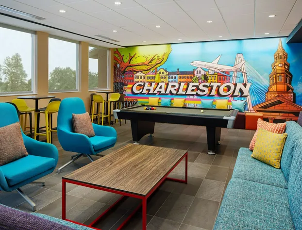 Tru by Hilton Charleston Airport hotel detail image 2