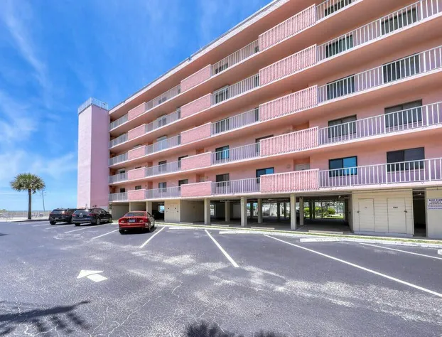 Kandy's Kondo hotel detail image 3