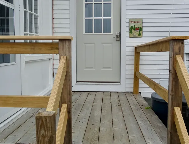 Craftsbury Farmhouse hotel detail image 2