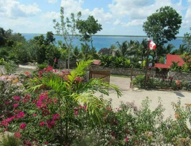 Coras Place Bacalar Lagoon Front hotel detail image 4