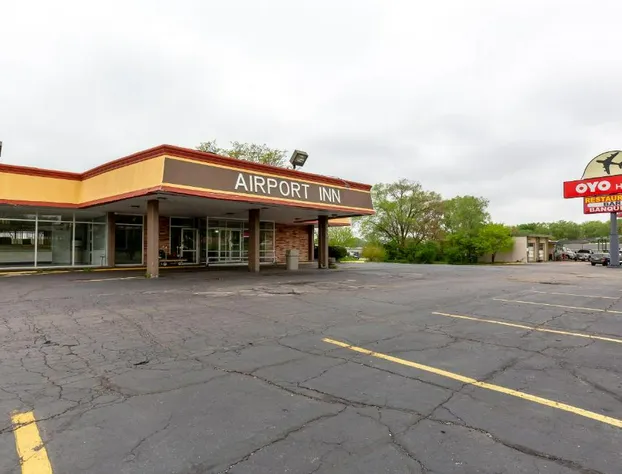 Americas Best Value Inn Rockford hotel detail image 1