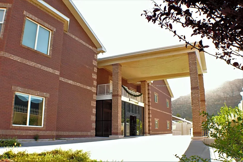 Zion's Most Wanted Hotel hotel hero