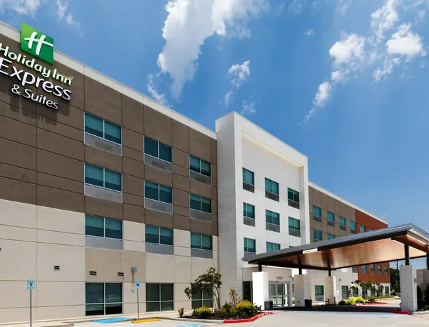 Holiday Inn Express & Suites Stafford NW - Sugar Land by IHG hotel detail image 1