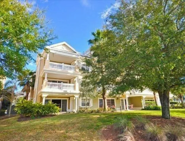 Condo Centre Court Haven 3 Bedroom Reunion hotel detail image 1